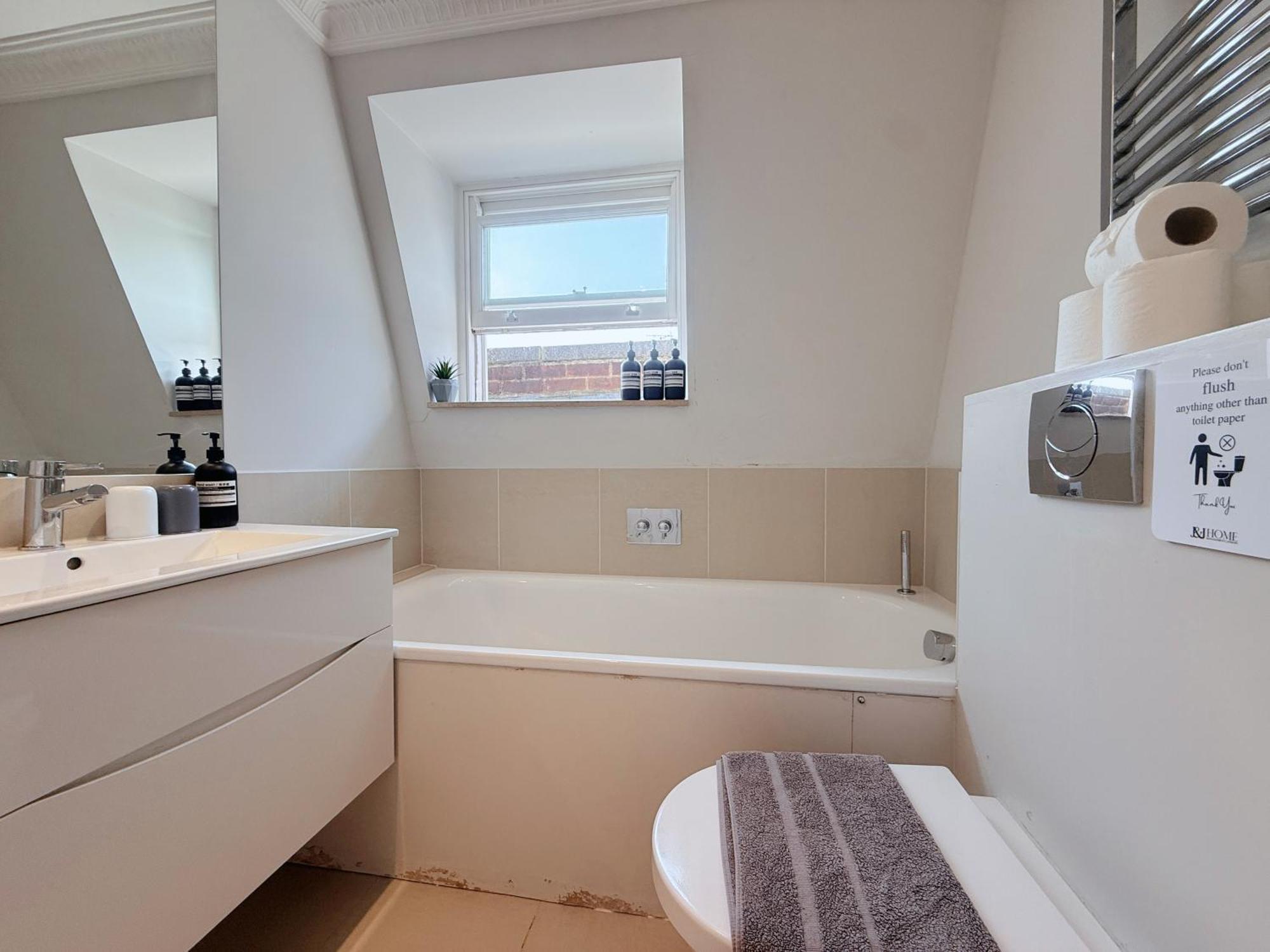 Spacious And Cosy 3Brs 5F House In Heart Of London Exterior photo